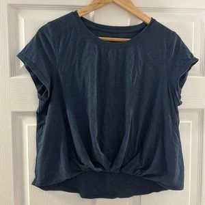 LULULEMON CROP TOP SIZE 10 BLUE-green rare style
